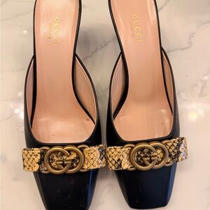 Gucci Black and Python print Mules